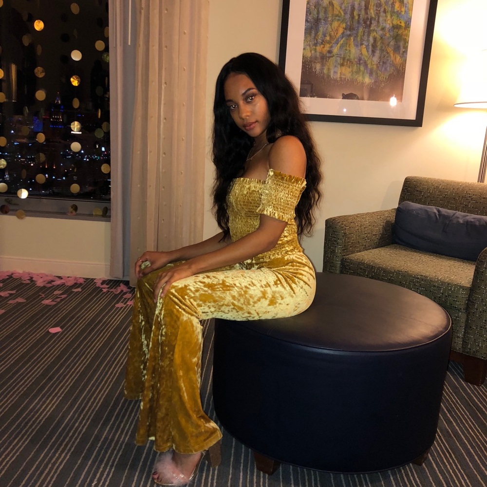 gold crushed velvet custom made set